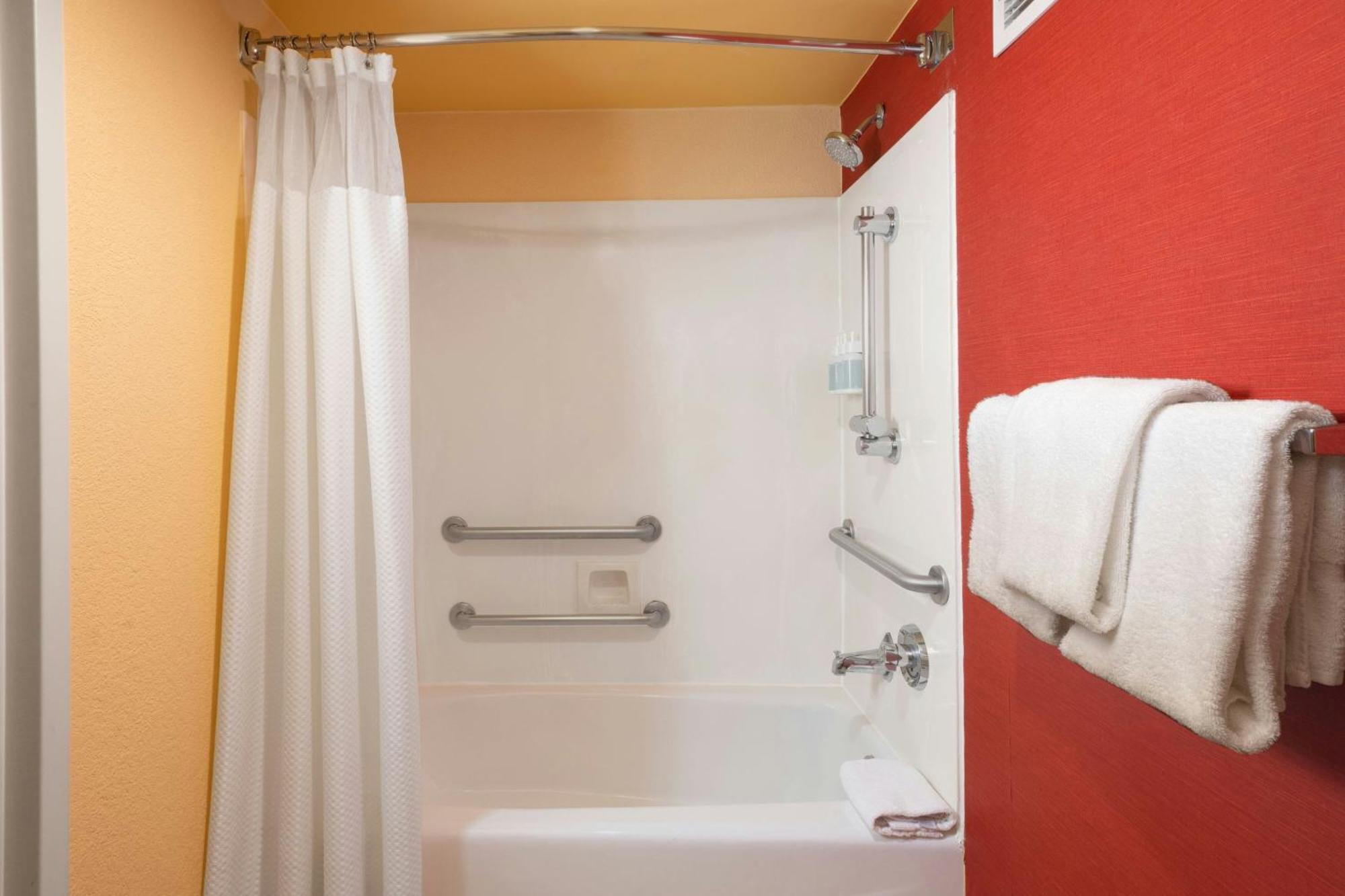 Courtyard By Marriott San Diego Sorrento Valley Exterior foto